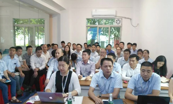 聚焦目的，全力以赴——2018年千赢国际年中聚会圆满举行